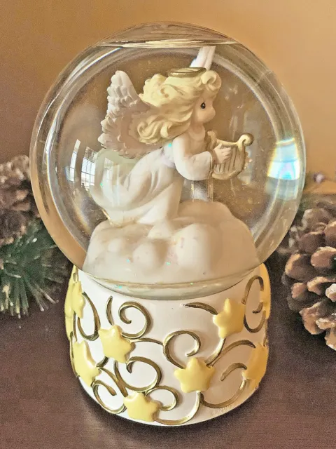 Precious Moments Joy To The World Musical And Rotating Angel Snow Globe