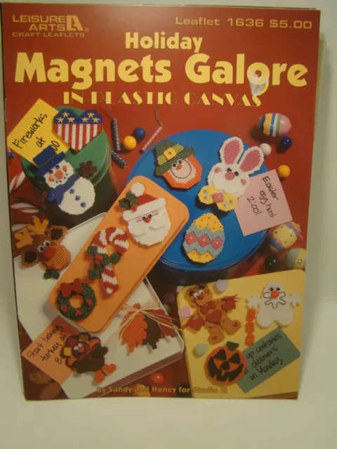 Leisure Arts Plastic Canvas Pattern Book Holiday Magnets Galore