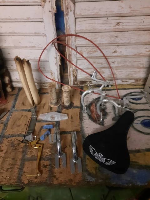 Vintage Bmx Job Lot Se Racing Seat Brakes Grips Old School Bmx