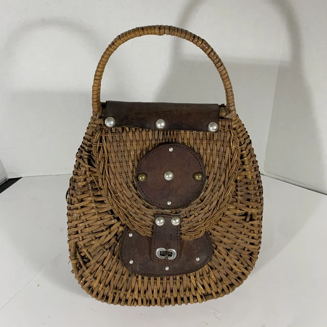 Vtg Antique Handmade Native American Indian Basket With Handle And Leather Flap