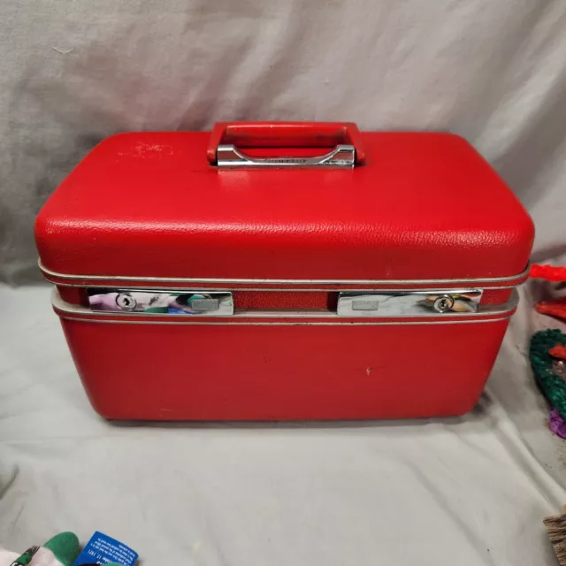 Vintage Samsonite Sears Courier Train Case Make Up Red Luggage Travel