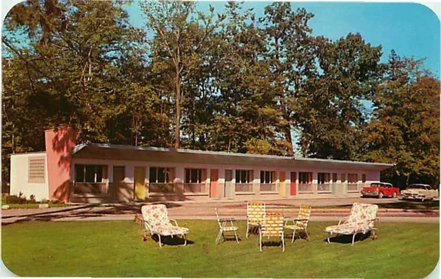 Roadside Postcard Greenwood Tower Motel, Port Hope, Ontario, Canada 1950s