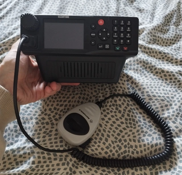 RADIO TETRA CLEARTONE CM9000 tête déportée MTM800 Tetra 380-400 MHz UHF EADS EUR 79,00 - FR