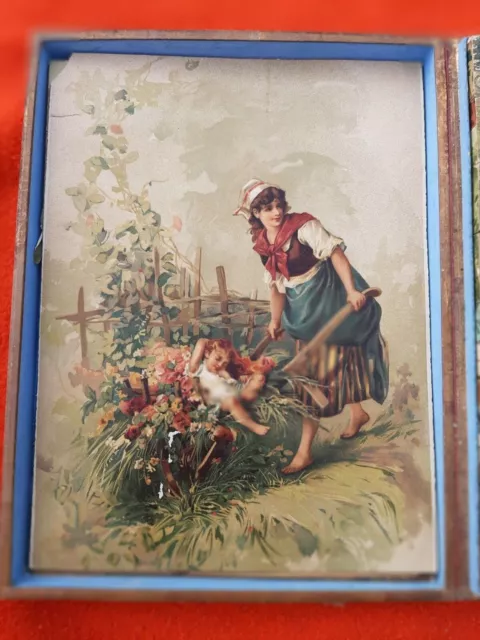 très ancien boite jeu de 48 cubes,en bois,6 jolis scènes, des années 30/50