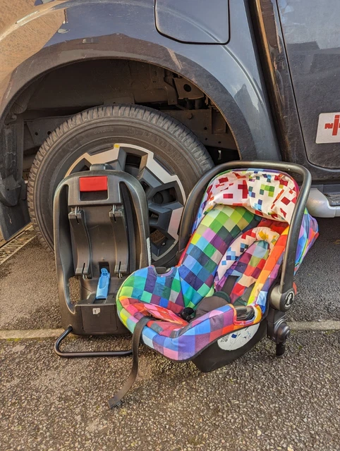 Cosatto Giggle Travel System 3