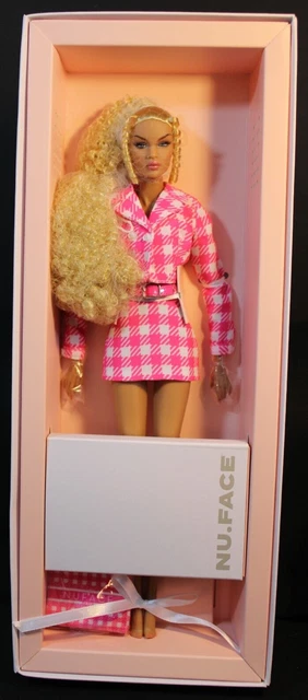 Integrity Toys - NU Face - Nadja Rhymes - Print it Pink - Moments #82164 - NFRB