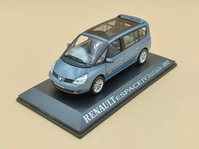 1/43 Renault Espace IV Initiale Bleu 2002 Universal Hobbies UH M6 Interactions