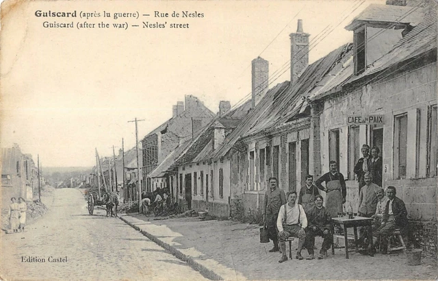 Cpa 60 Guiscard Rue De Nesles Cafe De La Peace