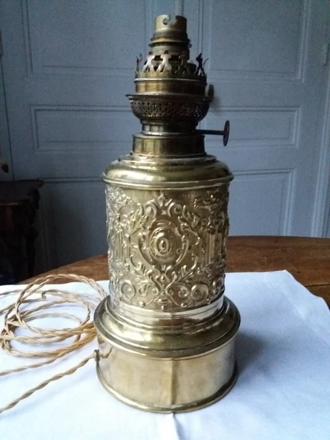 Pied De Lampe Ancien En Laiton - Statuette Ange Chérubin - Style Rétro