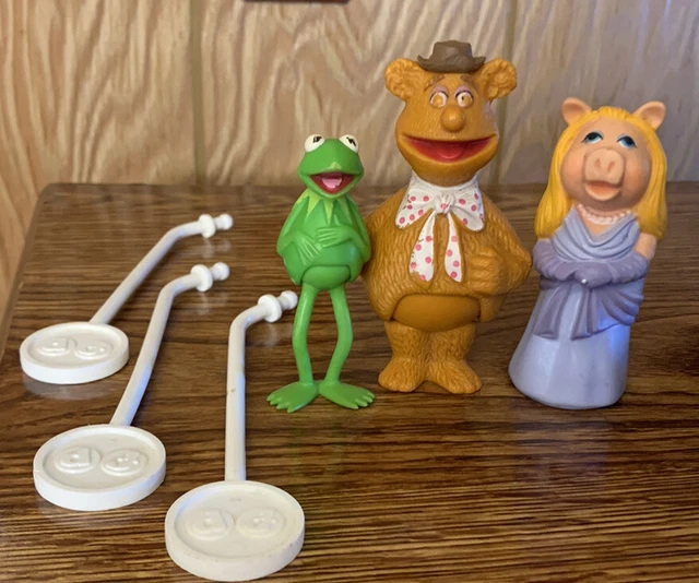 Fisher Price MUPPETS SHOW PLAYERS Fozzie Kermit & Miss Piggy Stick Puppets 1978