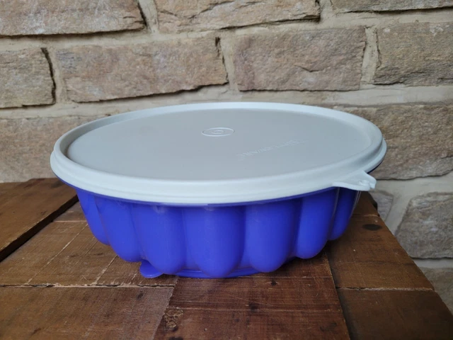 Promo Livret moule à Charlotte chez Tupperware