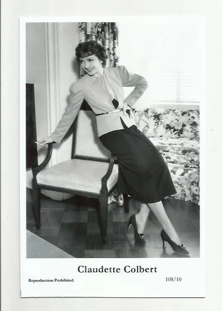 (Bx30) Claudette Colbert Swiftsure Photo Postcard (108/10) Filmstar Pin Up