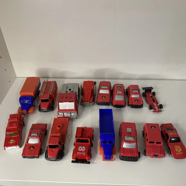 LOT VOITURES MINIATURES En Métal/Plastique Jouet Ancien Grand Modèle