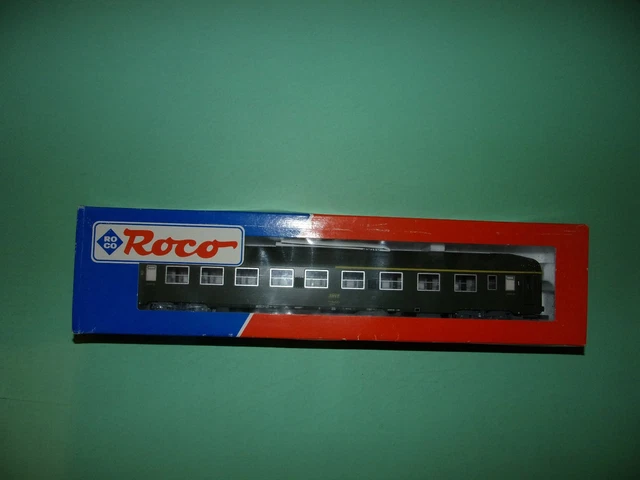 Voiture UIC Roco Classe 2 Toit Haut Couchette - Modèle Réduit De Train