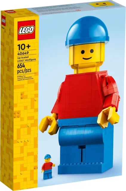 LEGO CREATOR: Up-Scaled LEGO Minifigure (40649) New + LEGO Christmas Keyring
