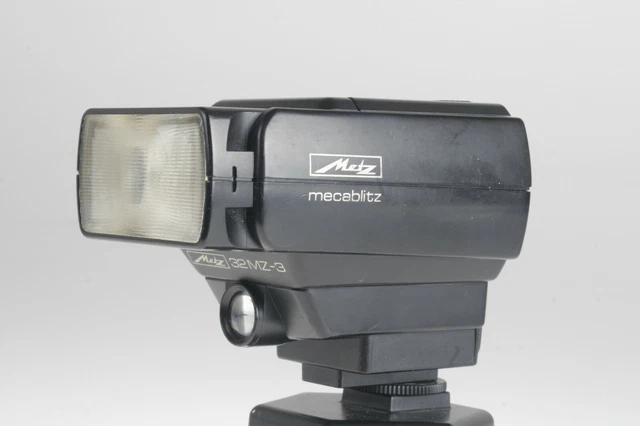 Metz mecablitz 32MZ-3 mit SCA3401 Adapter für Nikon AF #AA2769