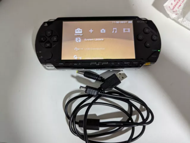 Sony PlayStation Portable Console PSP 1000  Piano Black