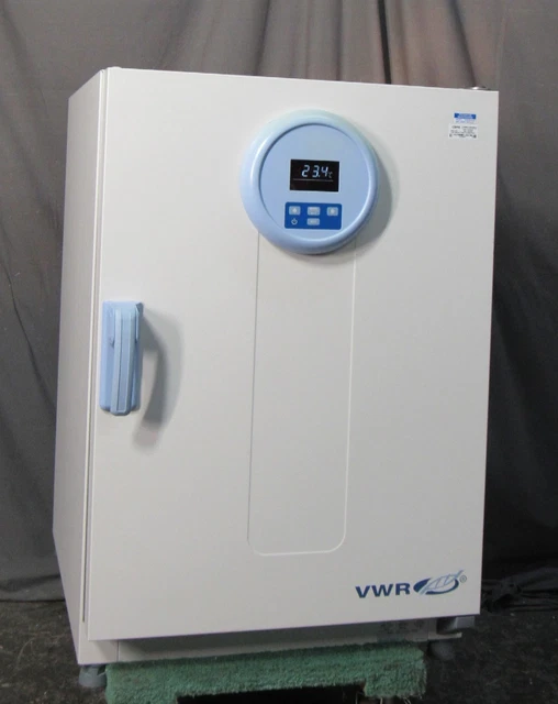 VWR 89511-428 Forced Air 6.3CuFt Convection Incubator; 120V