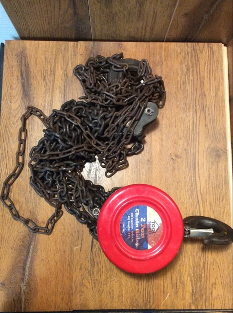 Rual King Tool Shed 2 Ton Chain Hoist (Psc013060)
