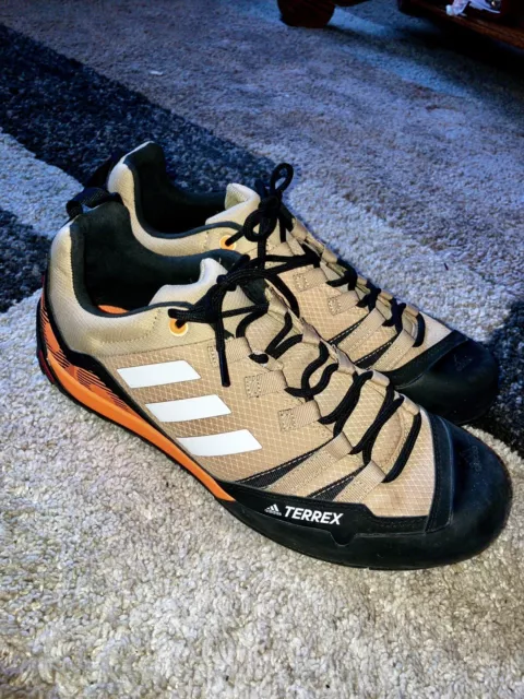 Jual adidas terrex swift solo top