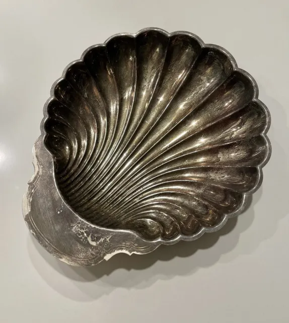 Vintage Clam Shell Silverplate Serving Dish Platter Bowl Wm Rogers 895 13.35x11”
