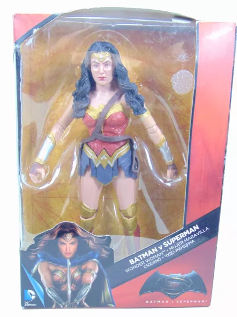 Figurine 30 Cm Wonder Woman Batman Vs Superman Mattel 2015