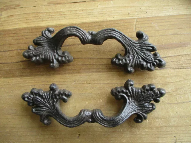 2 Cast Iron Antique Victorian Style Drawer Pull Barn Handle Door Handles Bin