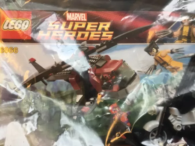 100% LEGO Disney Marvel Deadpool Chopper Showdown 6866 incomplete