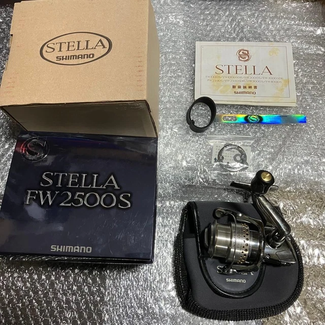 Shimano 01 Stella FW 2000S Spinning Reel – Silver, 5.2:1 Gear