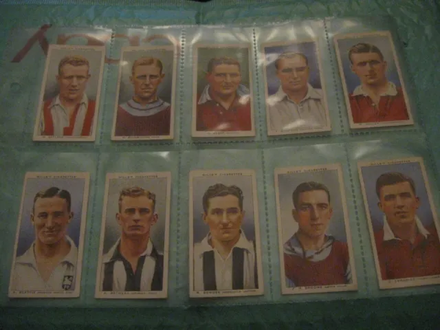 Wills Association Footballers Full Set Of 50 Cigarette Cards In Plastic Sleeves