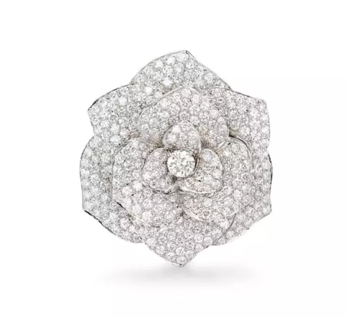 Flowerhead Design with White Single Cut White Stone Women Bridal Silver Brooch