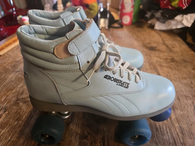 Vintage Riedell 220 femme taille 7 + plaques Sure Grip