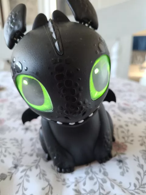 Toothless hatchimal best sale australia