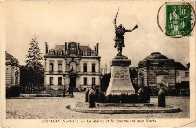 CPA Arpajon La Mairie et Monument aux Morts (1362005)