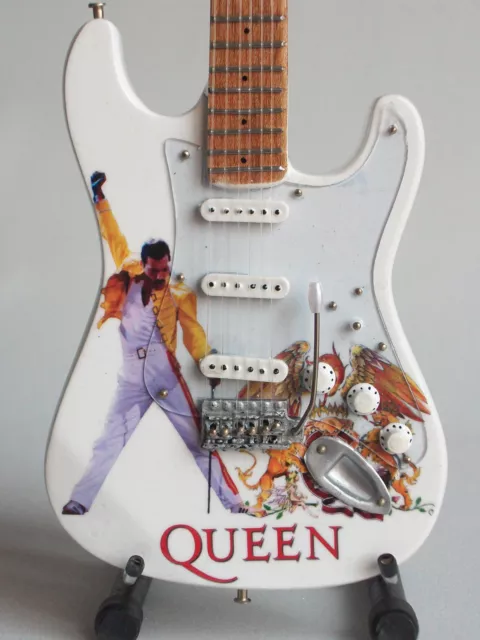 Guitare miniature Stratocaster - Queen - Freddie Mercury