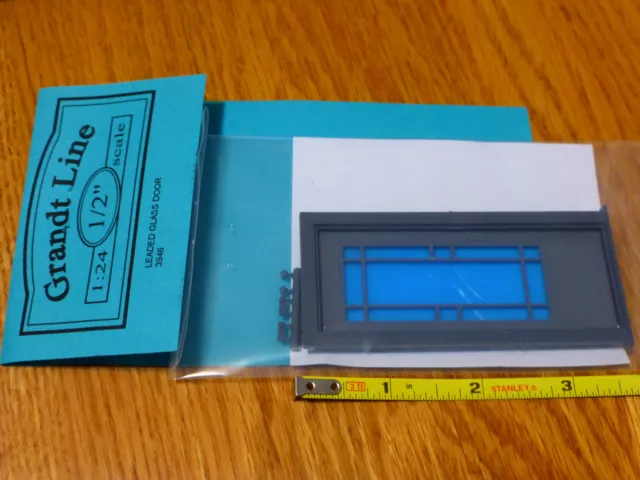 Grandt Line 1/2" Scale #3946 - LEADED GLASS DOOR working door, includes door kno