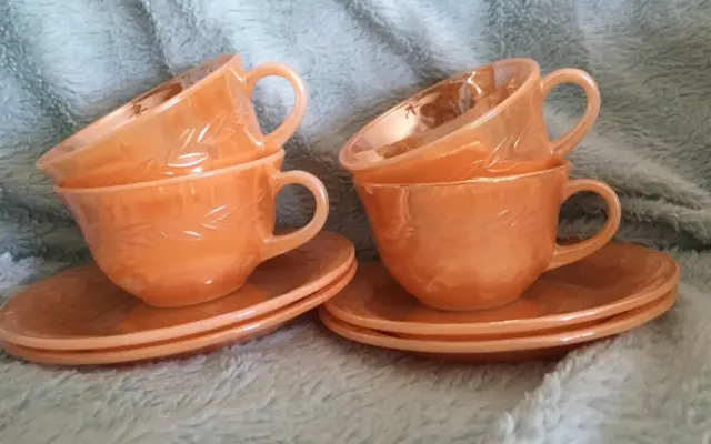Vintage Set of 4 Cups & 4 Saucers FireKing Peach Lustre Leaf Pattern Anchor Ware