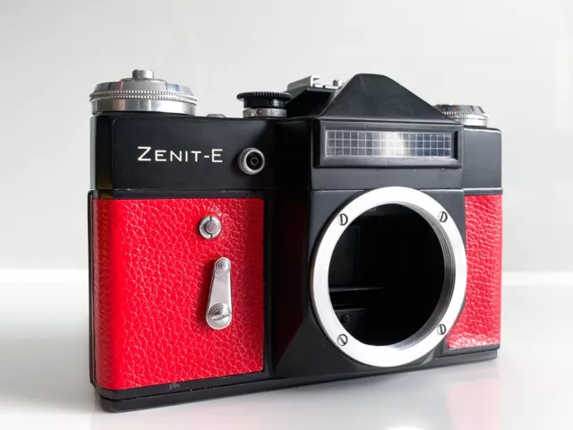Zenit E 35mm Film Camera | Red Leather | Mechanically Working Condition |