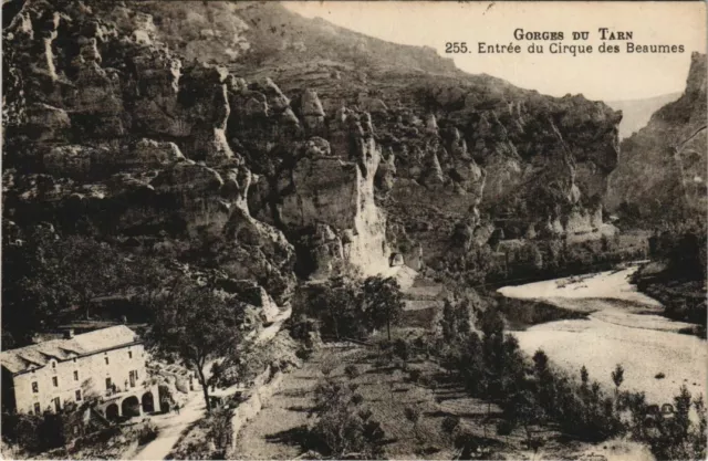 CPA AK Gorges du Tarn Entree du Cirque des Beaumes FRANCE (1172680)