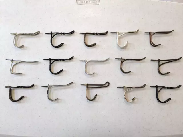 Lot of (15) Rustic Vintage Twisted Screw In Wire Hooks