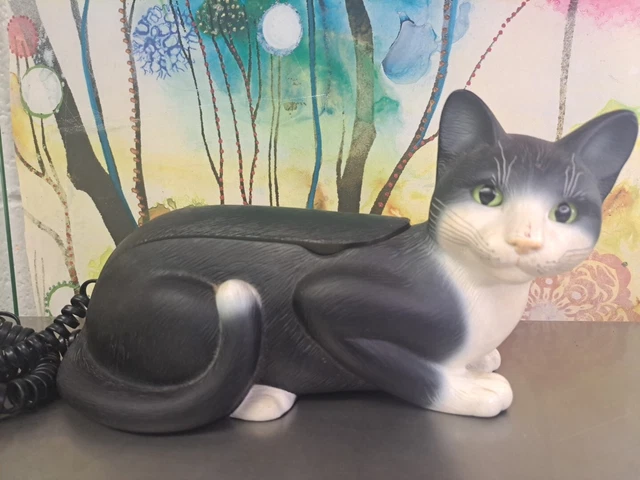 Vintage Tuxedo Cat Phone KCL Technology LTD 0993 Corded Landline Telemania