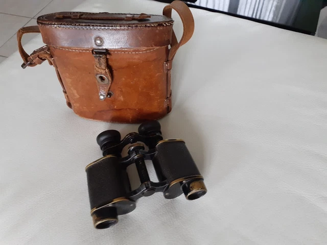Ancienne Paire De Jumelle Chevalier Paris Avec Etui .