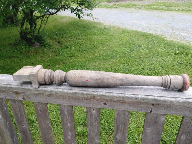 Architectural Salvage Turned Wood Newel Post 3