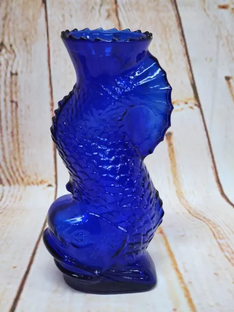 Vintage Marked ~M~ Maryland Cobalt Blue Glass Dolphin Koi Vase 6" Tall