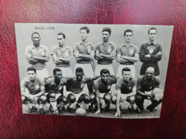 FUSSBALL 1961 DC Thomson Handelskarte - BRASILIEN Brasilien 1958 WM-Mannschaft inkl. PELE