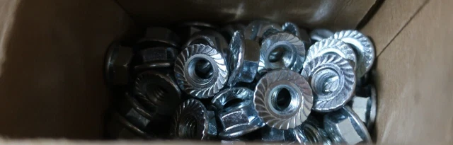 #10-32 Case Hardened Serrated Flange Whiz Lock Nuts Zinc FINE (50)