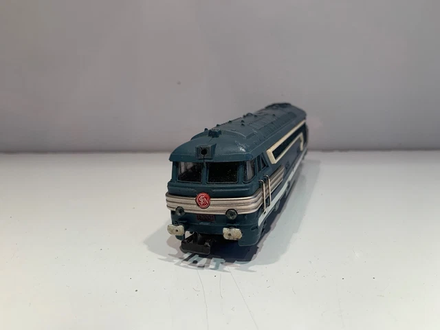 JOUEF JOLIE Locomotive Electrique Bb 67001 De La Sncf Avec Feux Avant Ho EUR 59,90 - PicClick FR