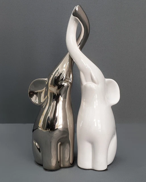 Set di Due Elefanti in Ceramica Bianca Cromo Scultura H 26cm per Idea Regalo