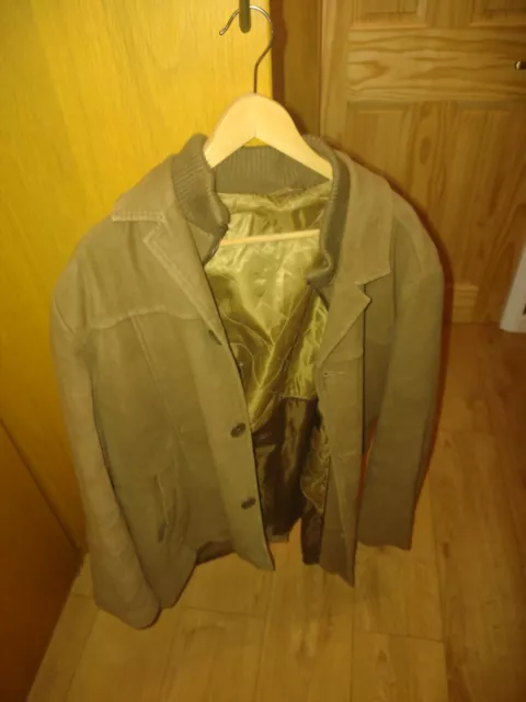 Smart Suede Jacket, Large Size, seldom worn, very comfortable and stylish