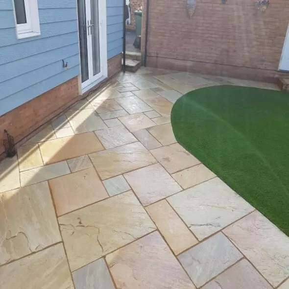 Fossil Mint Indian Sandstone 600x900 Paving Slabs